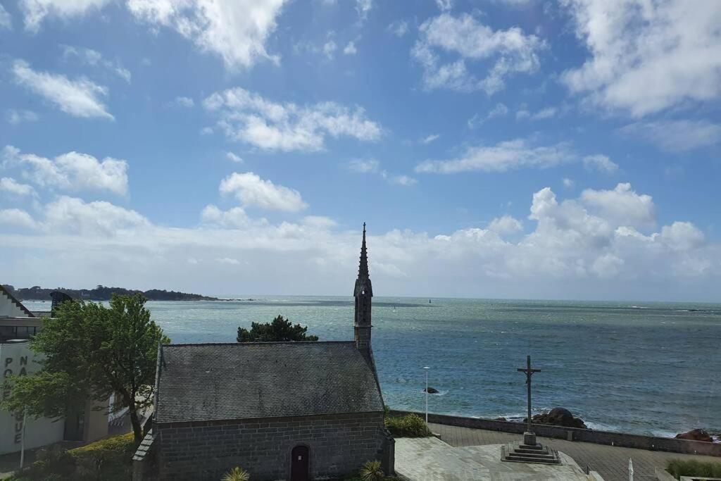 Le Phare De La Croix Pleine Vue Mer Centre Ville كونكارنو المظهر الخارجي الصورة